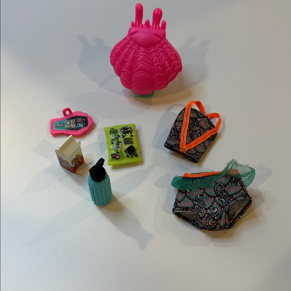 Lagoona Doll Accessories